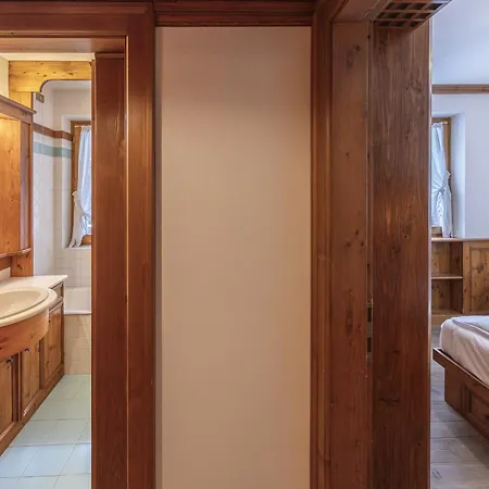 Casa Lana, Comfort Nel Centro Di Cortina D Ampezzo *