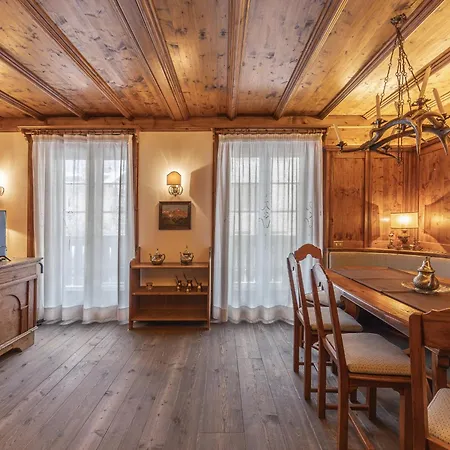 Apartment Casa Lana, Comfort Nel Centro Di Cortina D Ampezzo Cortina d'Ampezzo